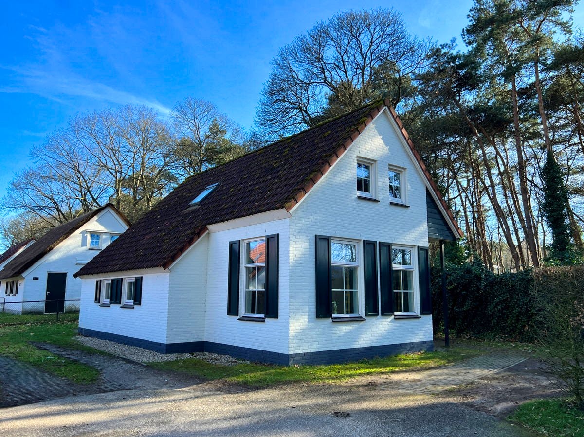 ++ FREISTEHENDES FERIENHAUS - 1 MIN. ZUM SEE IN HEEL / LIMBURG ++